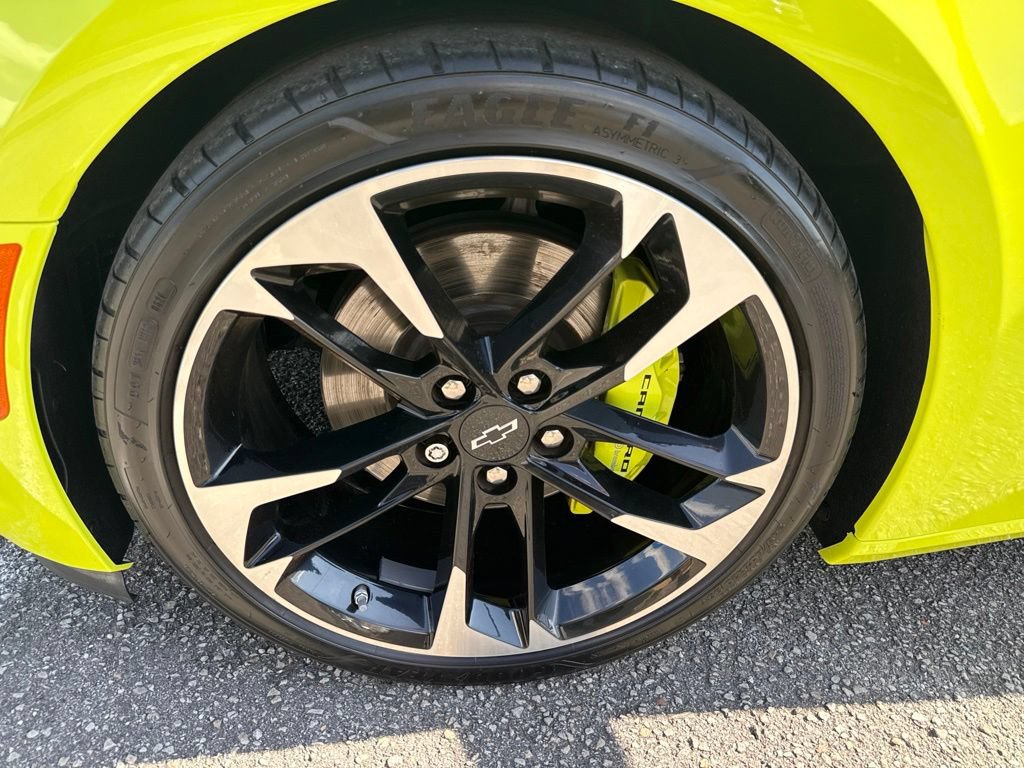 Used 2020 Chevrolet Camaro SS RWD image 28