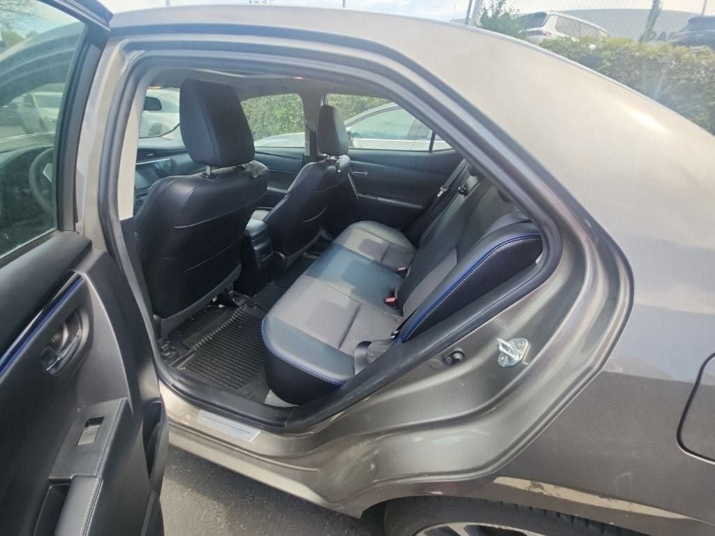 Used 2018 Toyota Corolla SE w/ SE Premium Package FWD image 24
