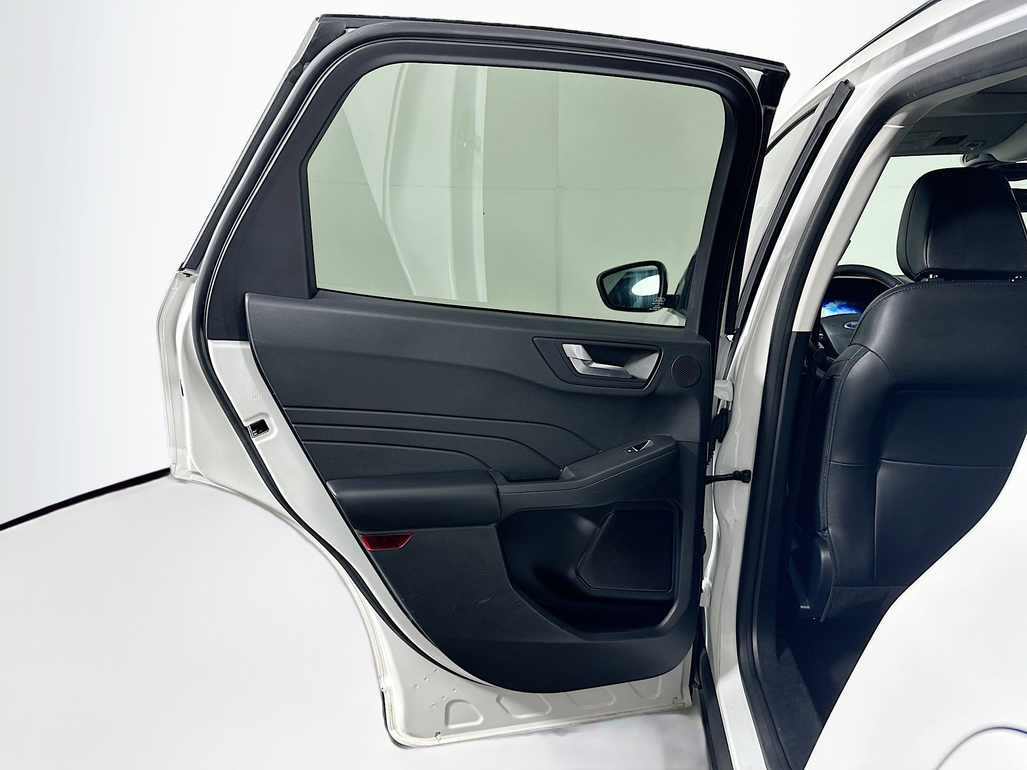 Used 2022 Ford Escape SEL w/ SEL Stealth AWD Package image 27