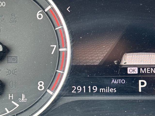 Used 2024 Nissan Rogue SV image 10