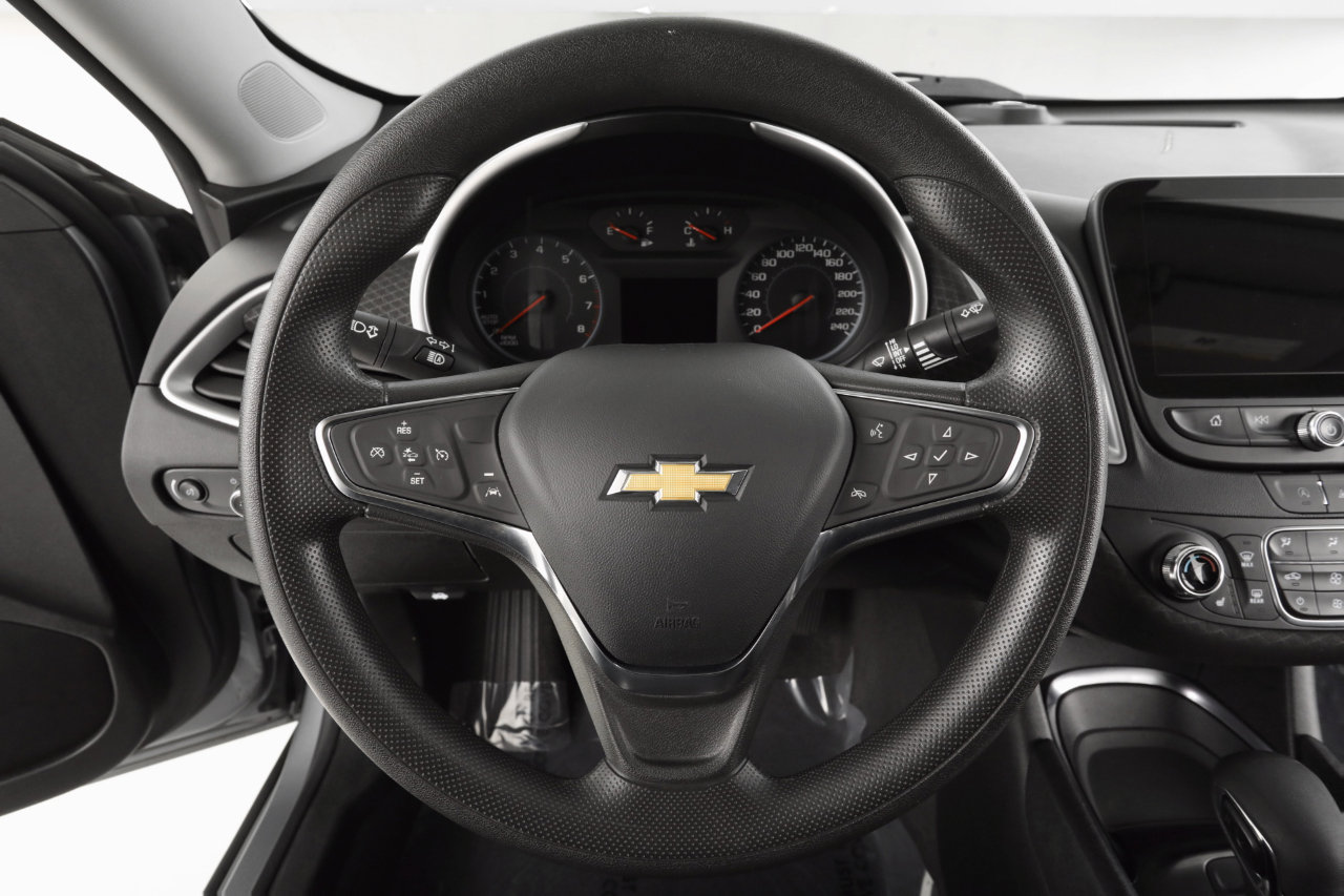 Used 2023 Chevrolet Malibu LT image 15