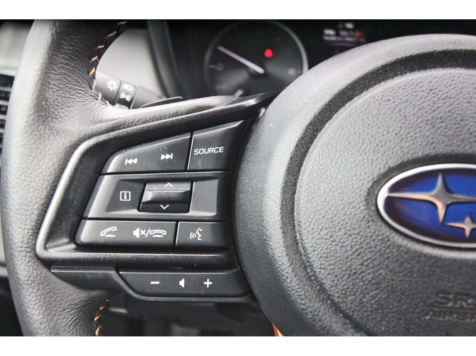 Certified 2024 Subaru Outback Wilderness w/ Wilderness Package AWD/4WD image 15