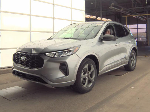Used 2024 Ford Escape ST-Line w/ Tech Pack #1 AWD/4WD image 3