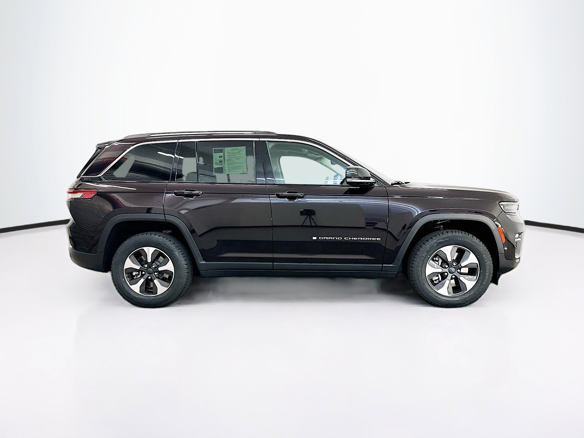 Used 2022 Jeep Grand Cherokee Limited 4xe AWD/4WD image 10