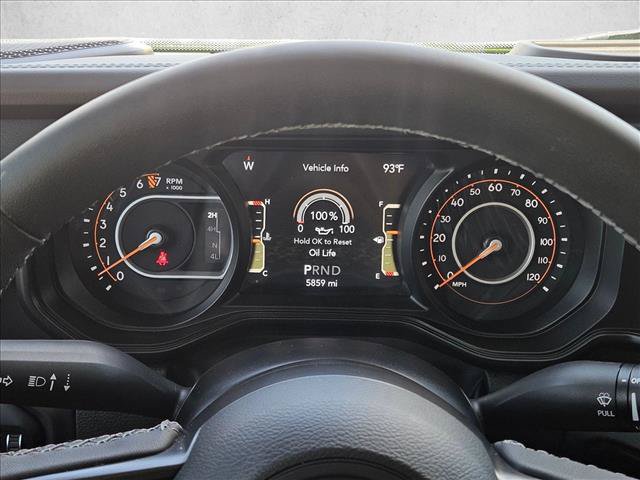 Used 2025 Jeep Gladiator Sport AWD/4WD image 11