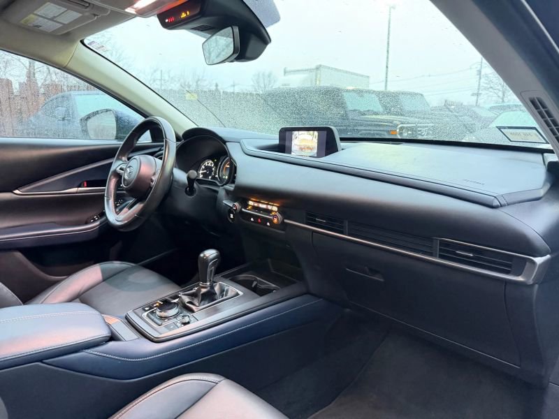 Used 2021 MAZDA CX-30 AWD 2.5 S w/ Select Package image 29