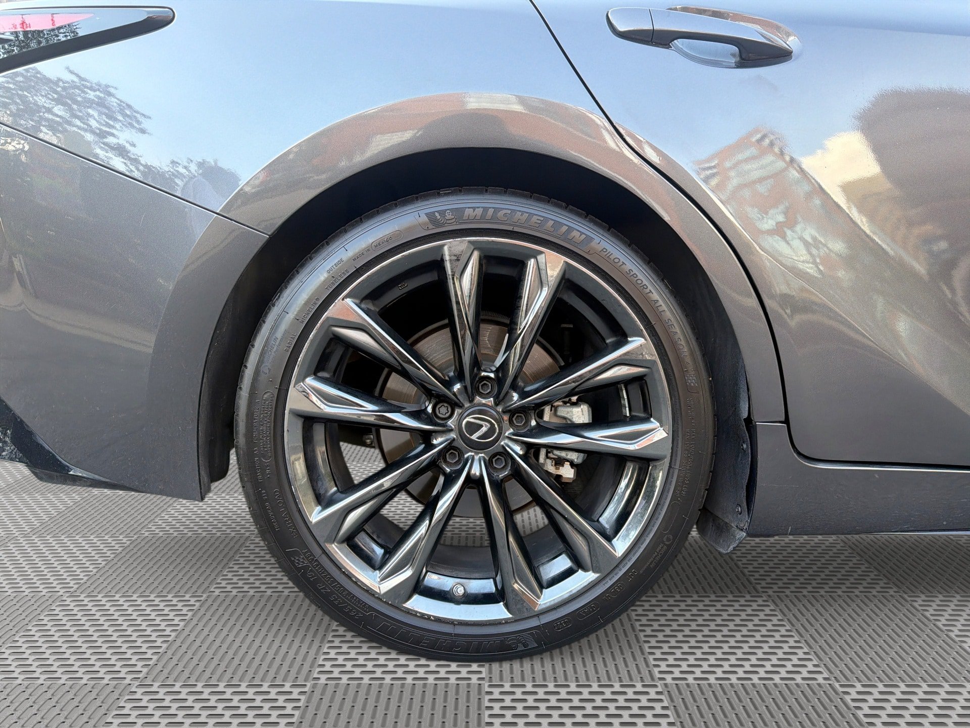 Used 2022 Lexus IS 350 F Sport w/ Navigation Package RWD image 30