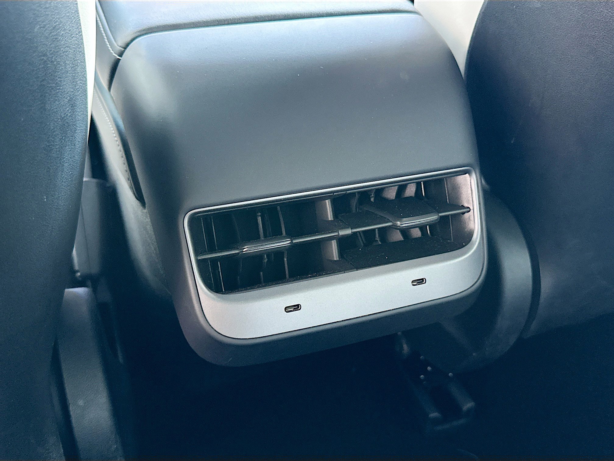 Used 2022 Tesla Model 3 image 25