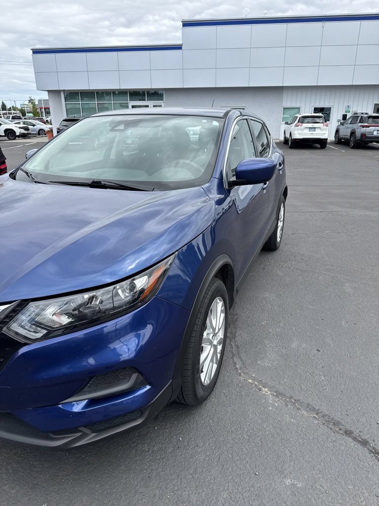 Used 2021 Nissan Rogue Sport S AWD/4WD image 3