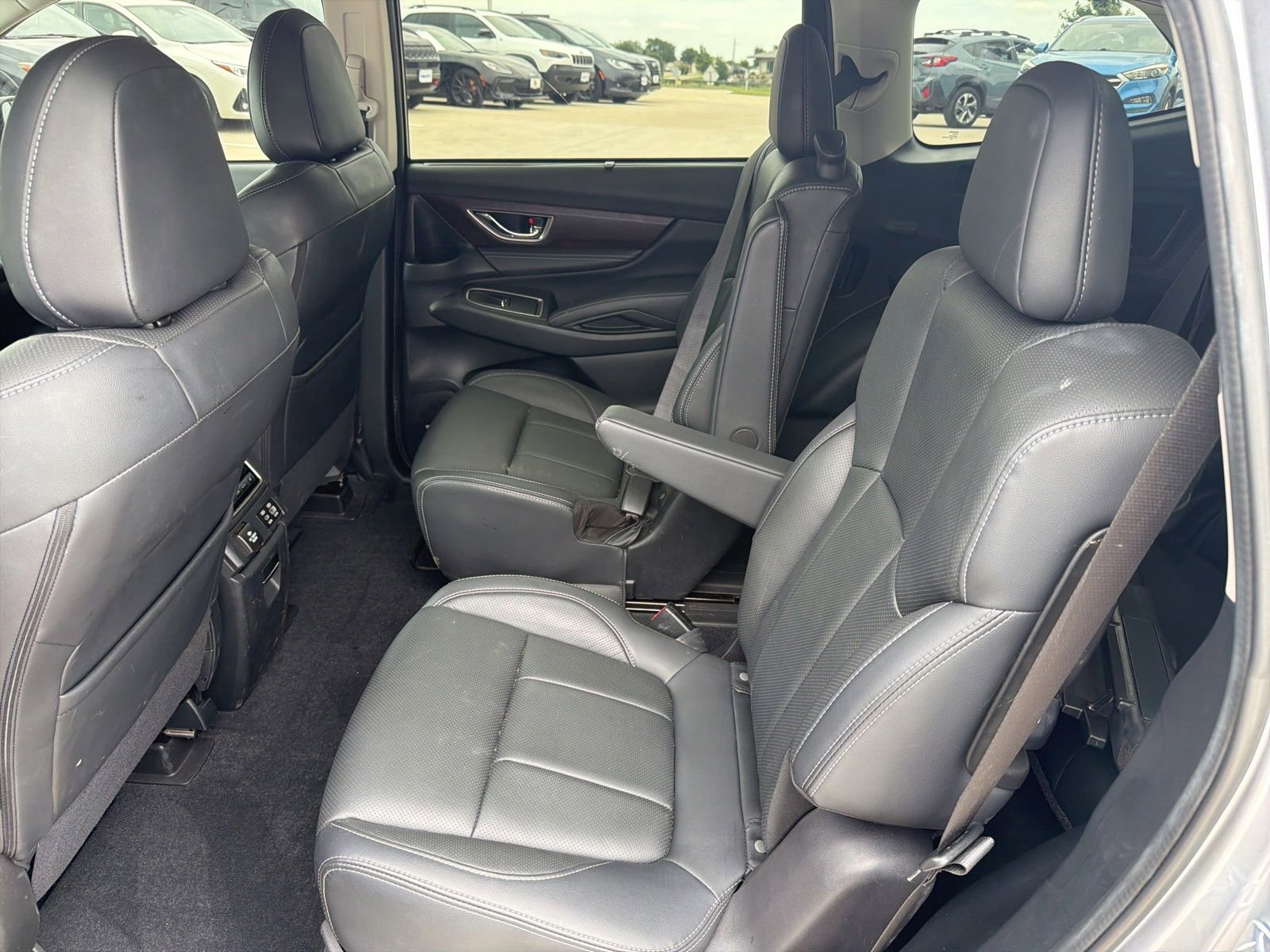 Used 2023 Subaru Ascent Touring AWD/4WD image 5