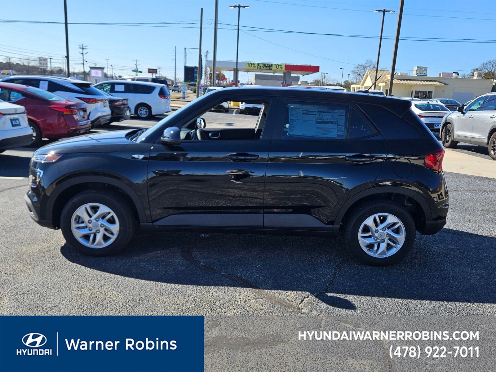 New 2026 Hyundai Venue SE image 4