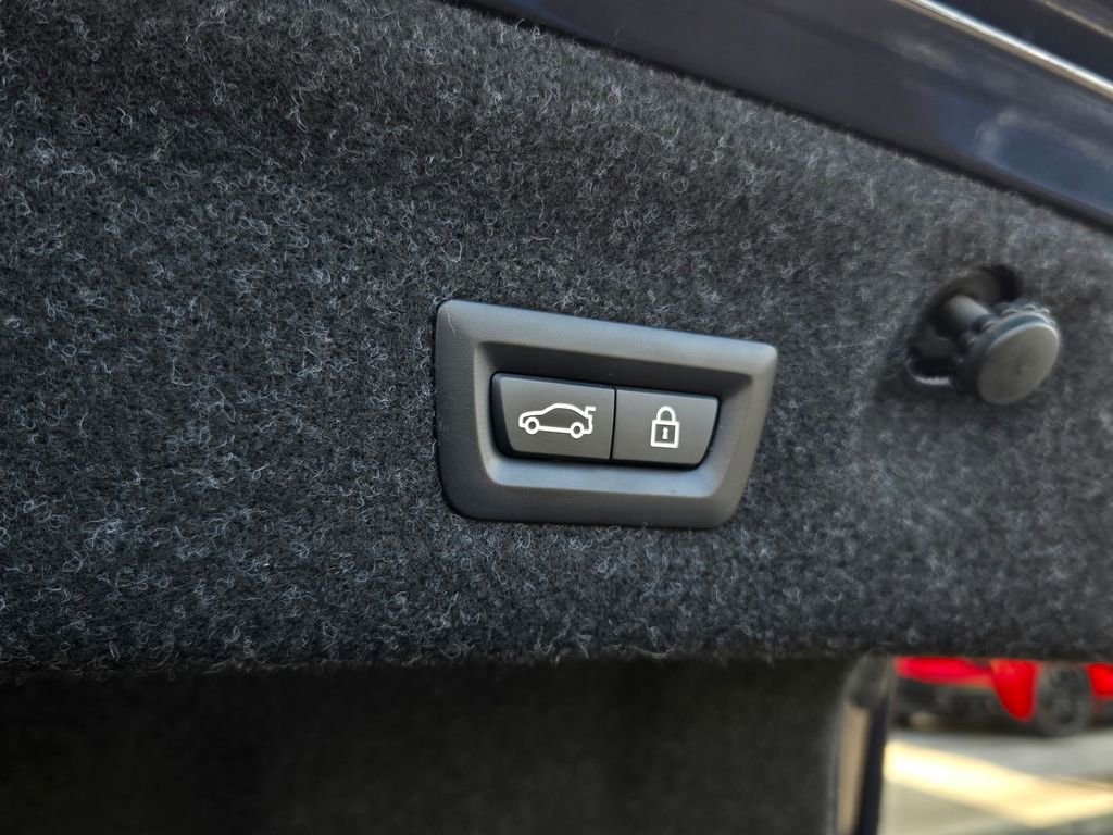 Used 2023 BMW M4 Competition w/ Executive Package image 38