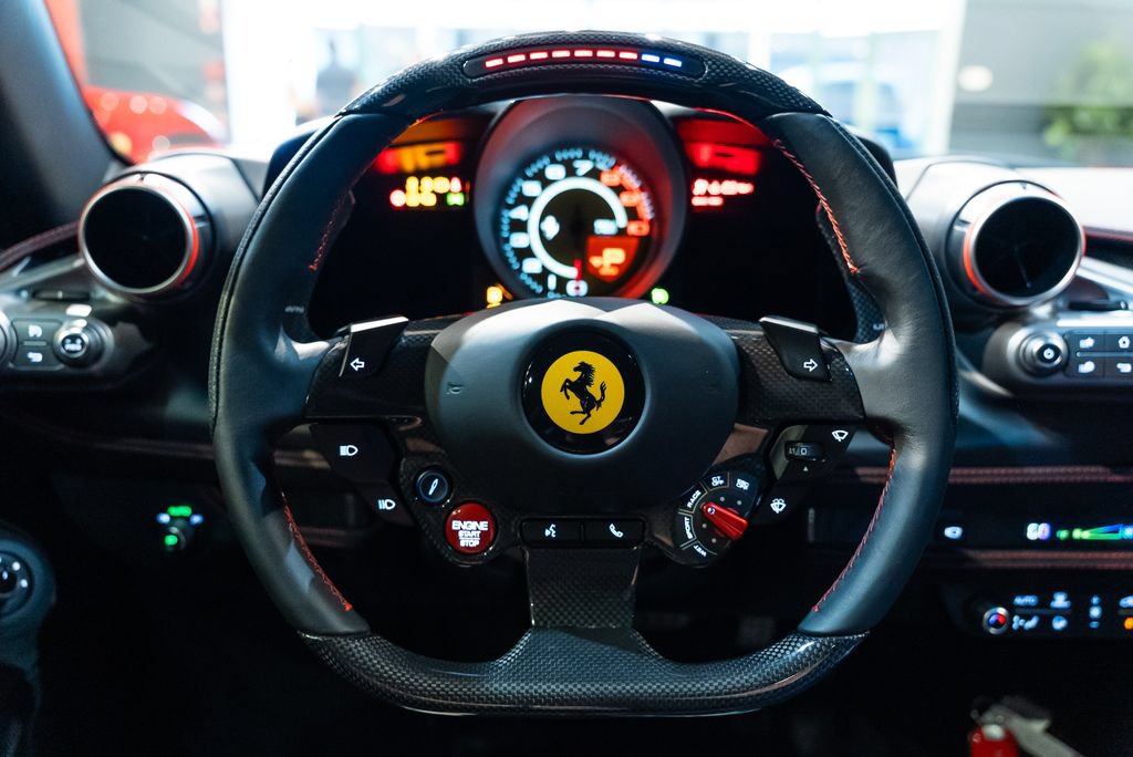 Certified 2021 Ferrari F8 Tributo RWD image 5