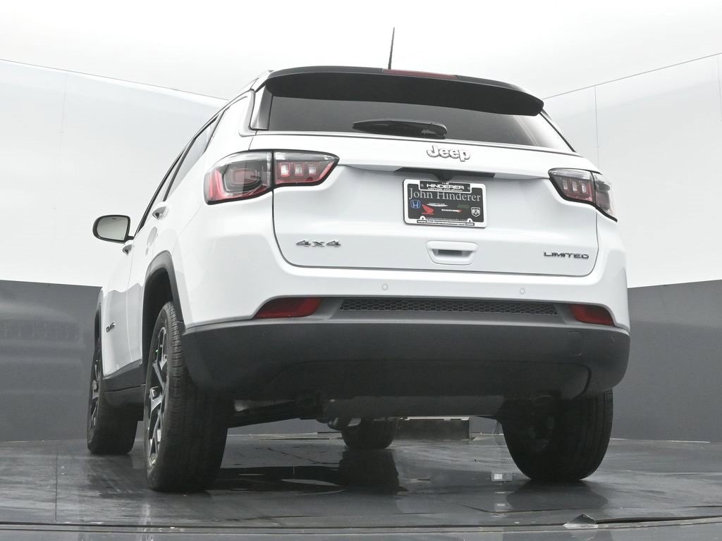 Certified 2025 Jeep Compass Limited image 34