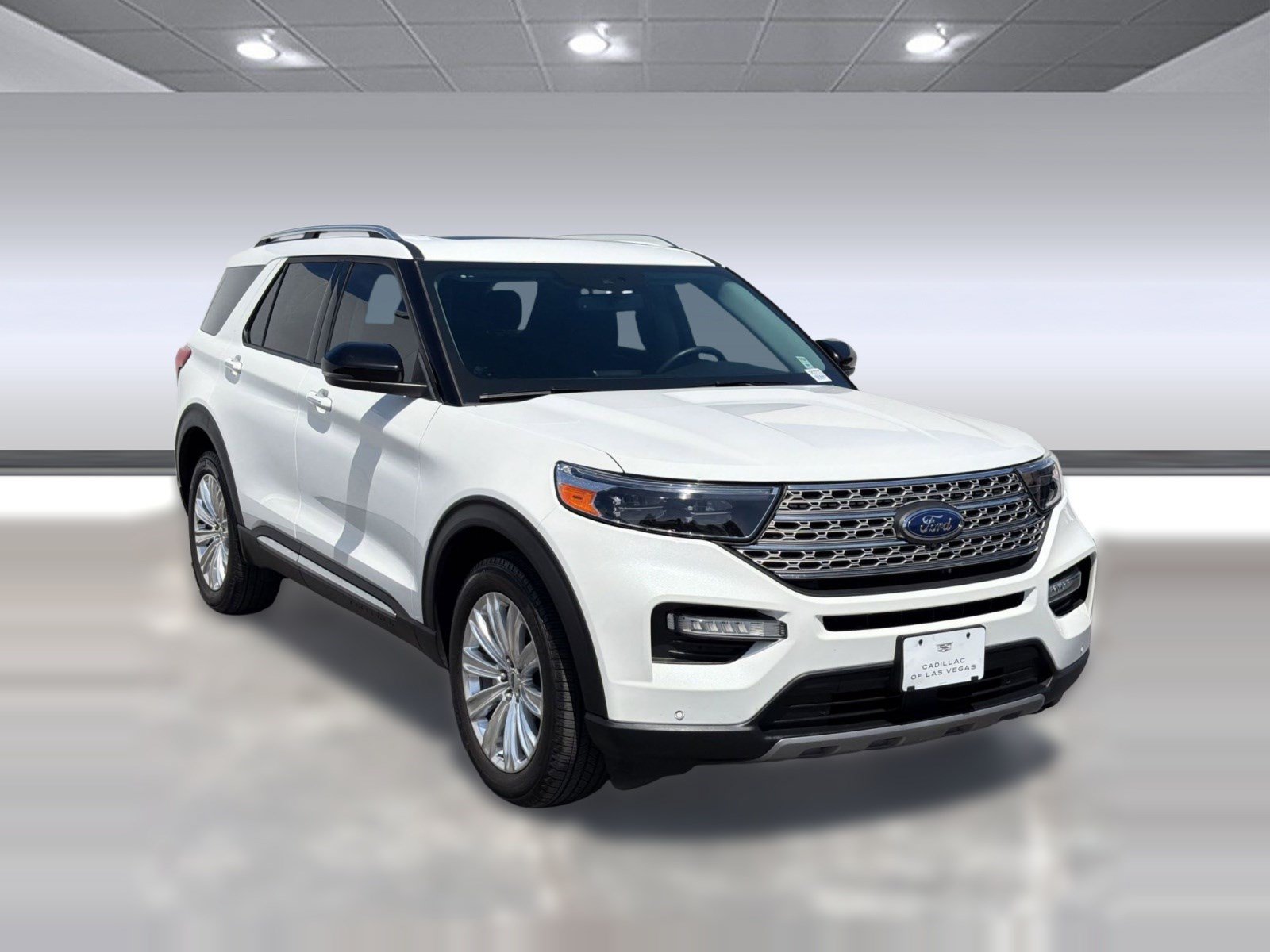 Used 2023 Ford Explorer Limited w/ Equipment Group 301A AWD/4WD image 6