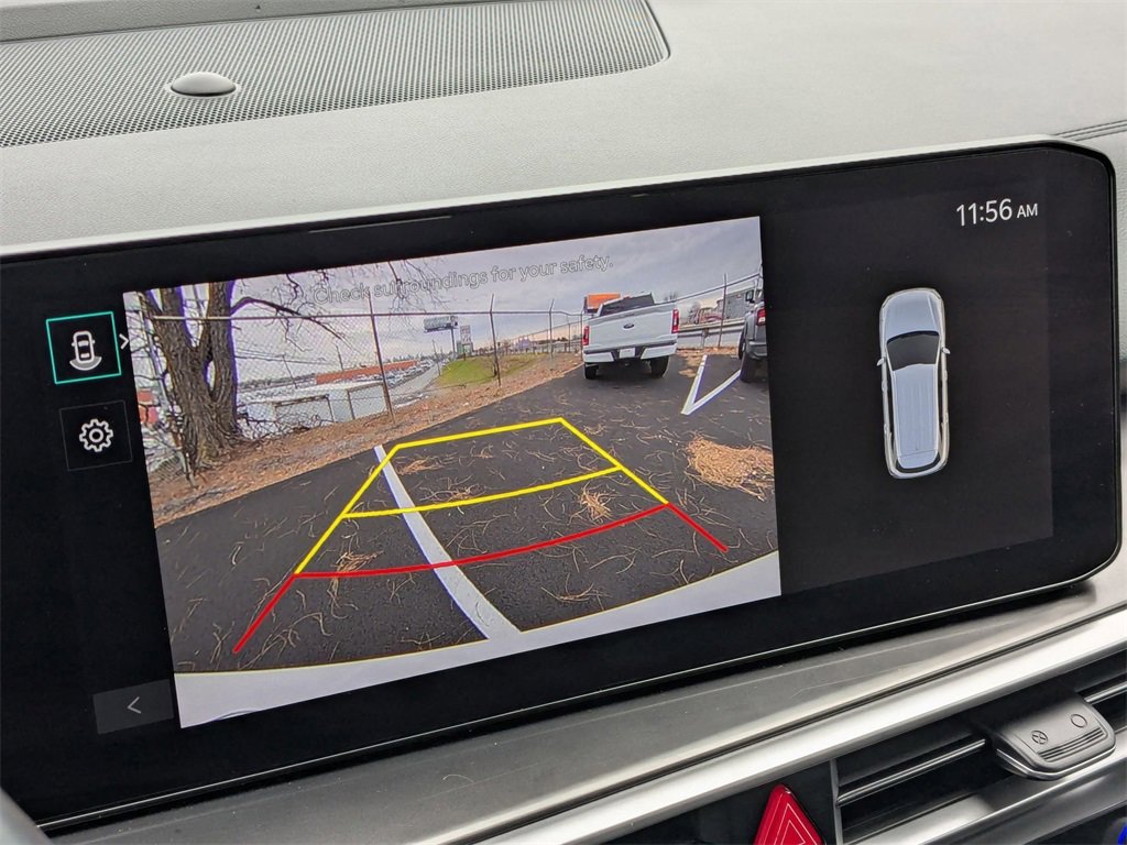 Used 2024 Kia Sorento S image 28