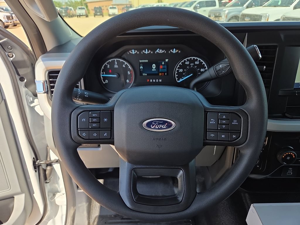 New 2026 Ford F350 XL w/ XL Chrome Package AWD/4WD image 20