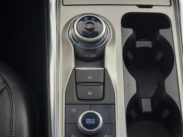 Certified 2020 Ford Explorer XLT w/ Equipment Group 202A AWD/4WD image 24
