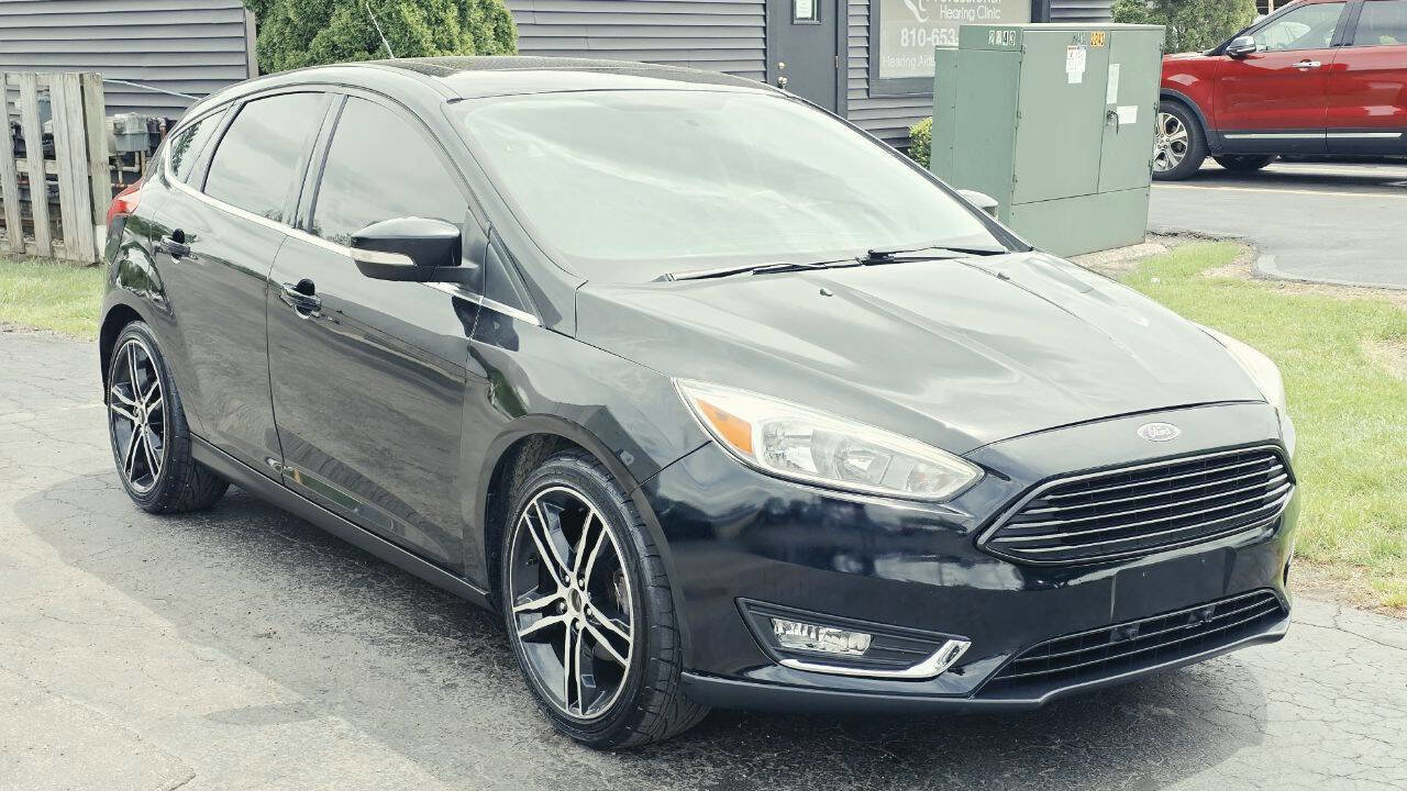 Used 2017 Ford Focus Titanium FWD image 8