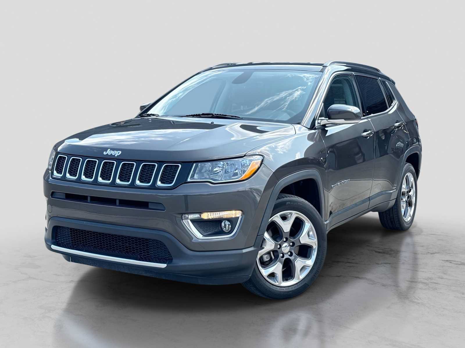 Used 2018 Jeep Compass Limited w/ Navigation Group AWD/4WD video 1