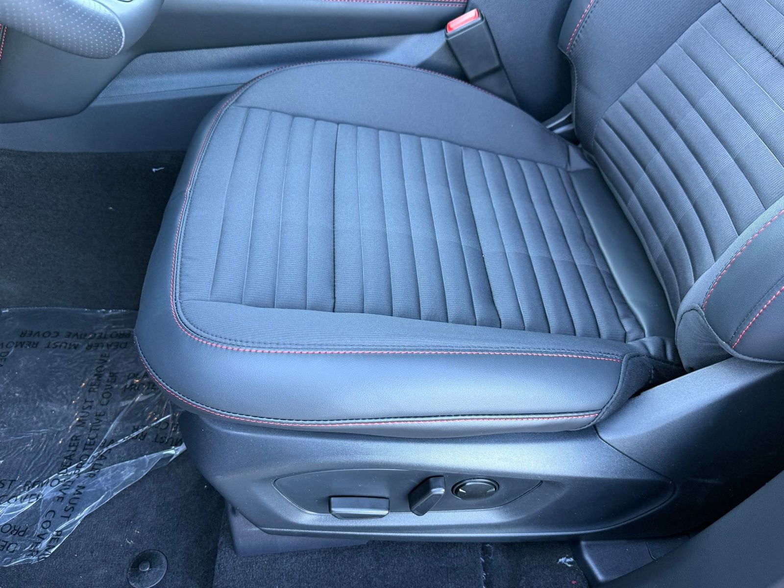 New 2026 Ford Explorer ST-Line image 40