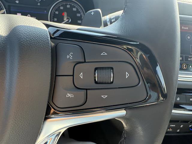 Used 2022 Buick Enclave Essence w/ Experience Buick Package image 38