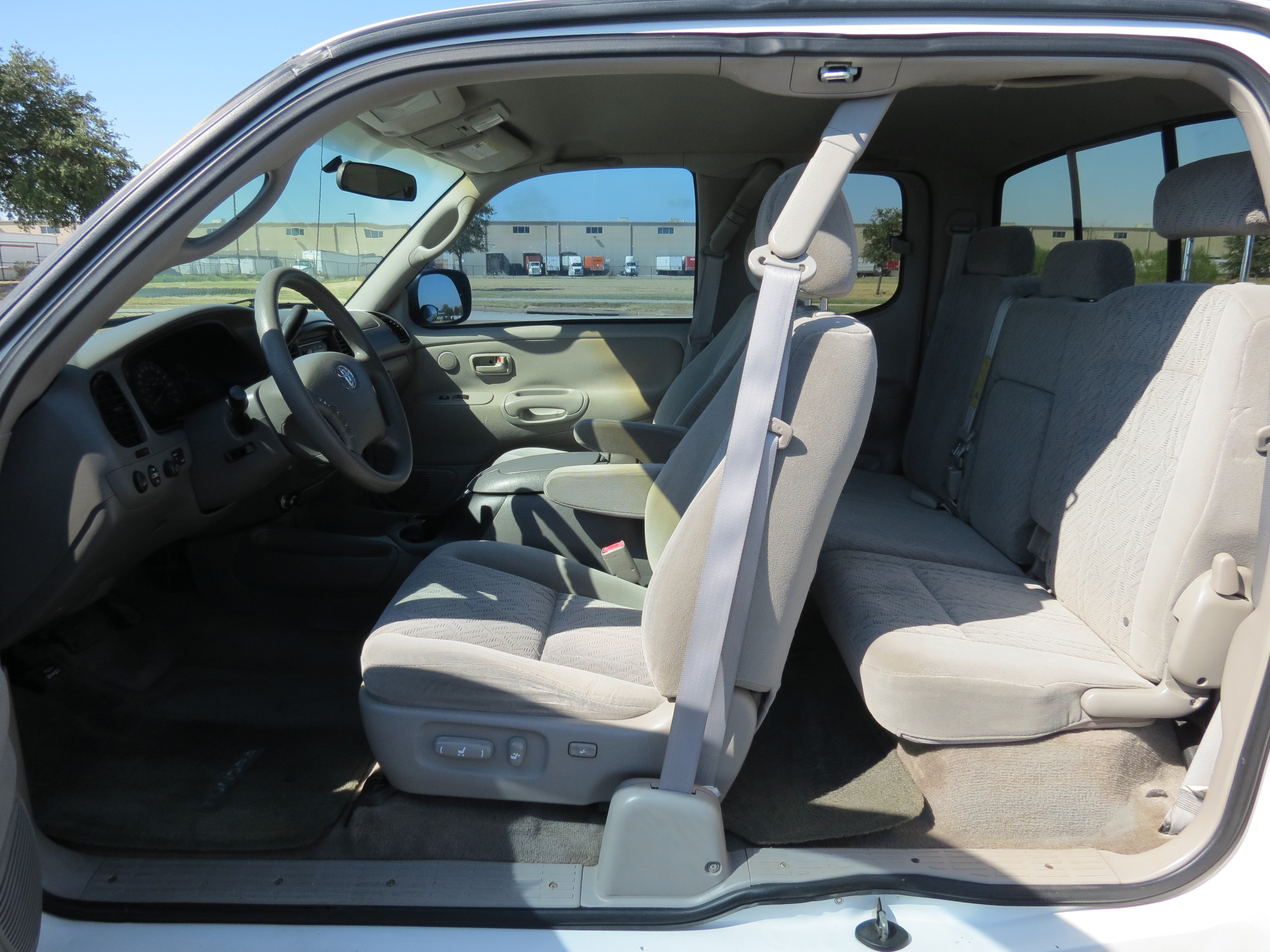 Used 2006 Toyota Tundra Limited RWD image 26