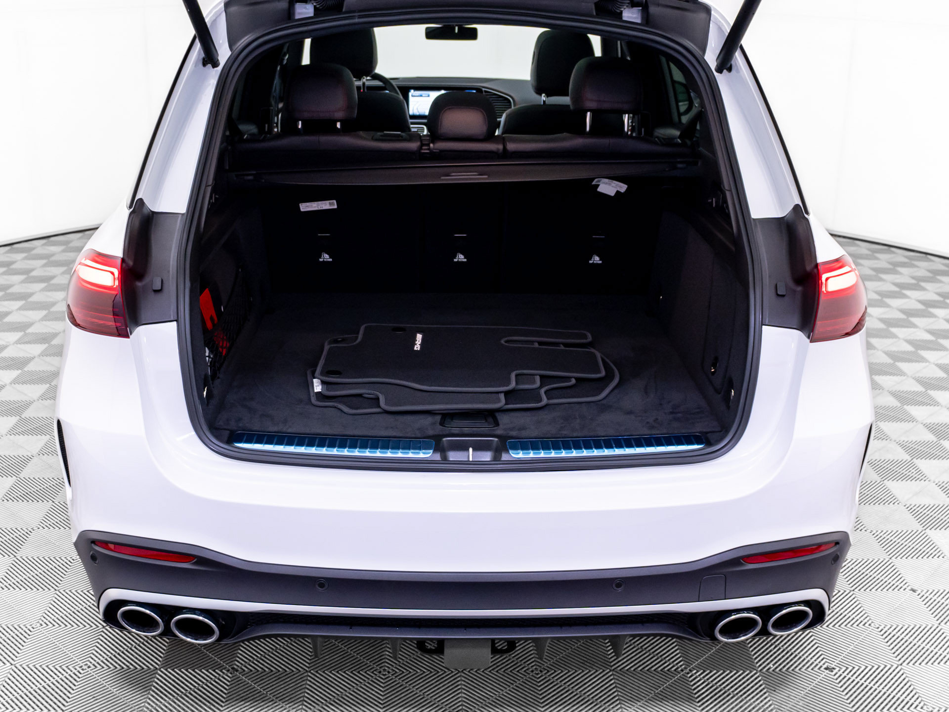 New 2026 Mercedes-Benz GLE 53 AMG 4MATIC image 40