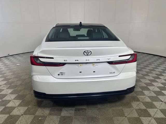Used 2025 Toyota Camry XLE w/ Premium Plus Package AWD/4WD image 6