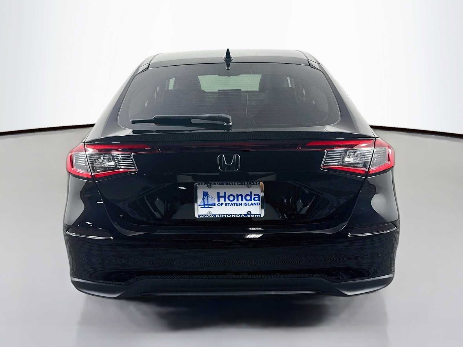 Certified 2024 Honda Civic EX-L image 6