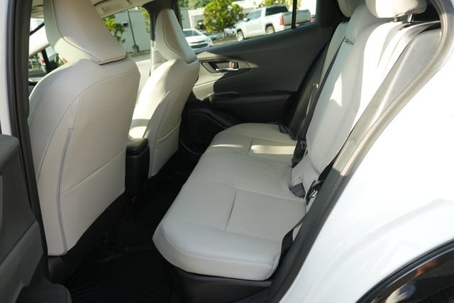 Used 2024 Toyota Prius XLE FWD image 15