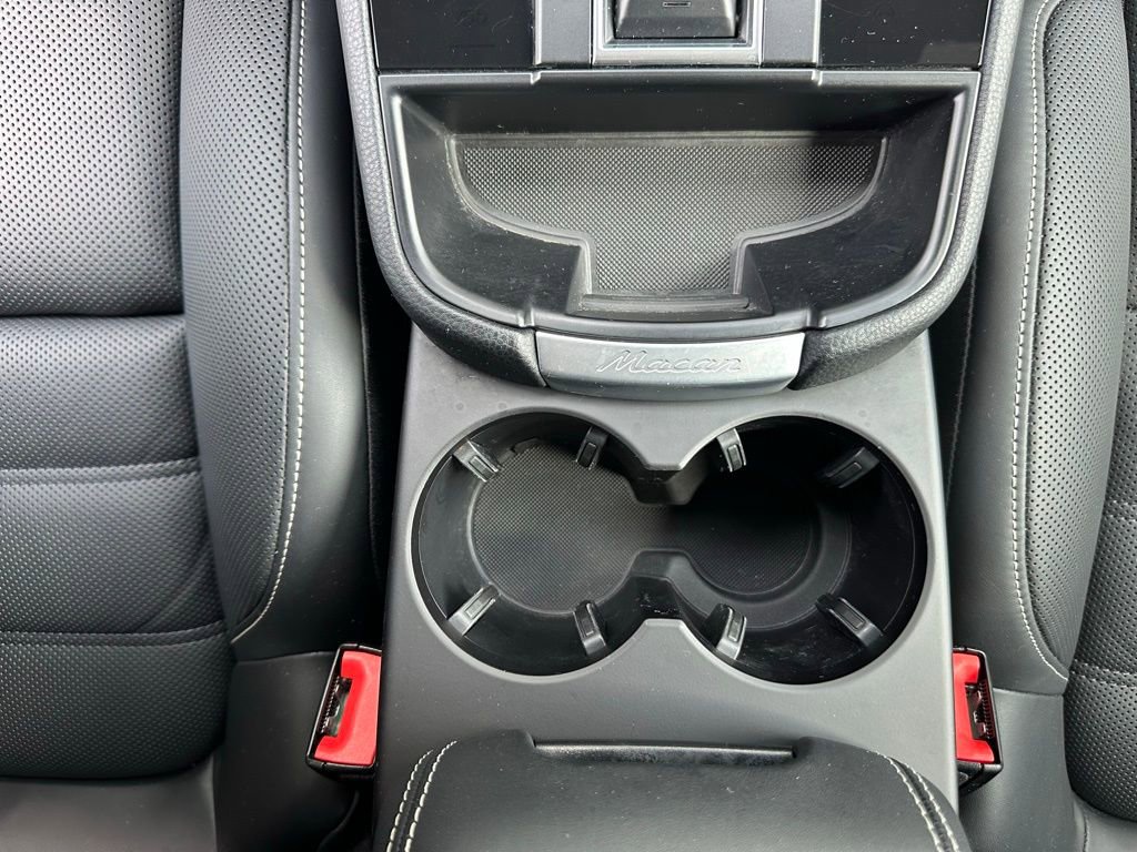 Certified 2023 Porsche Macan S image 29