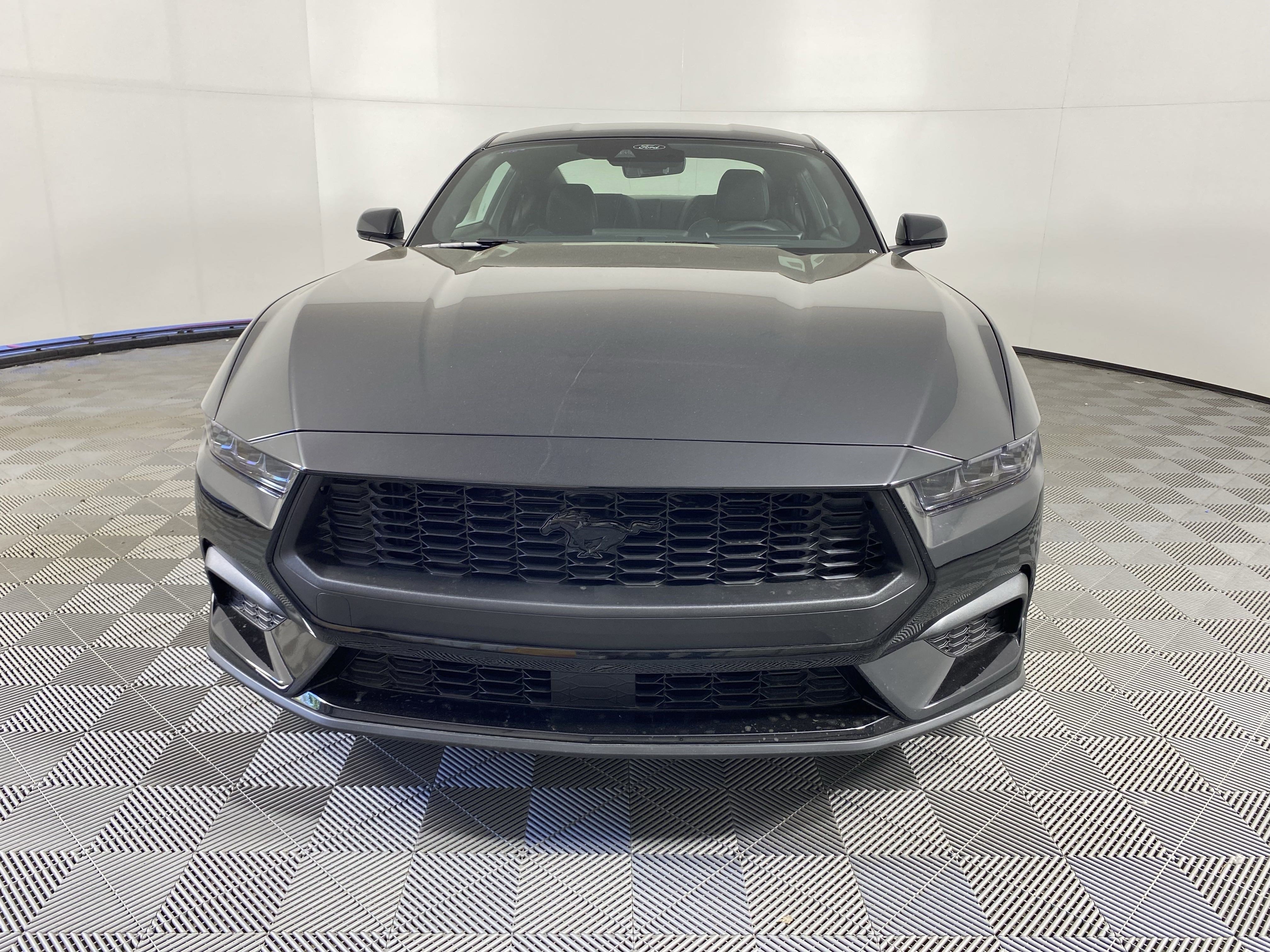 New 2025 Ford Mustang Coupe image 8