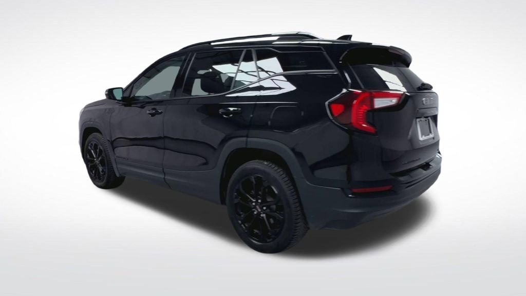 Used 2022 GMC Terrain SLT w/ Infotainment Package II AWD/4WD image 6