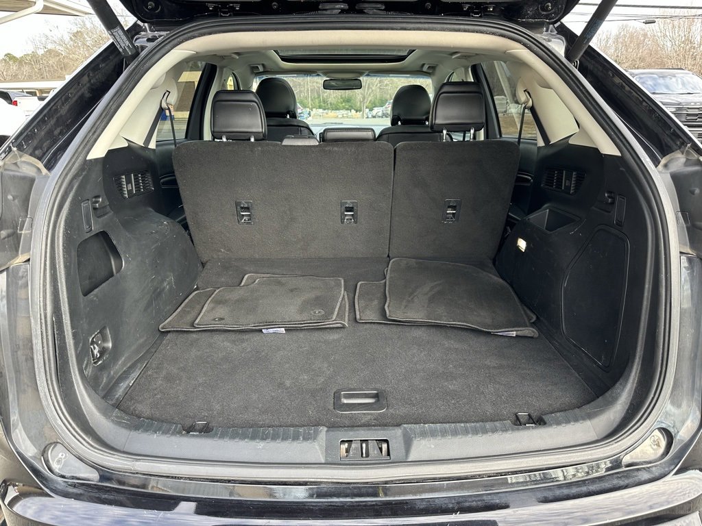 Used 2019 Ford Edge Titanium w/ Equipment Group 301A image 41