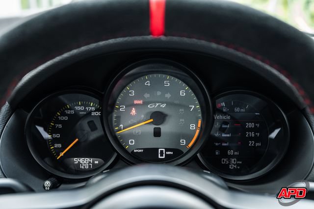 Used 2016 Porsche Cayman GT4 RWD image 10