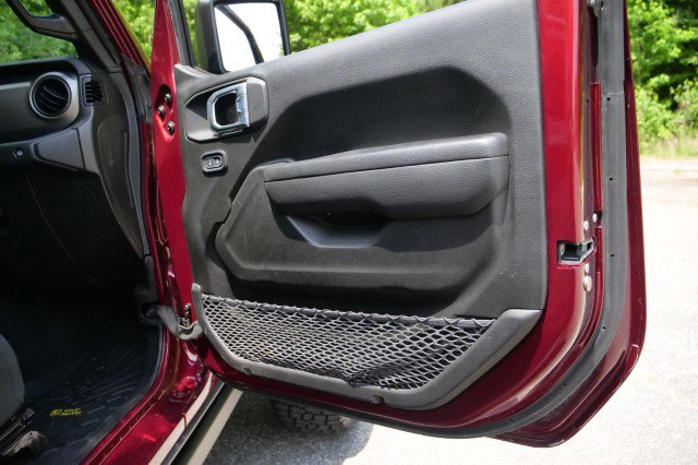 Used 2022 Jeep Gladiator Sport AWD/4WD image 37