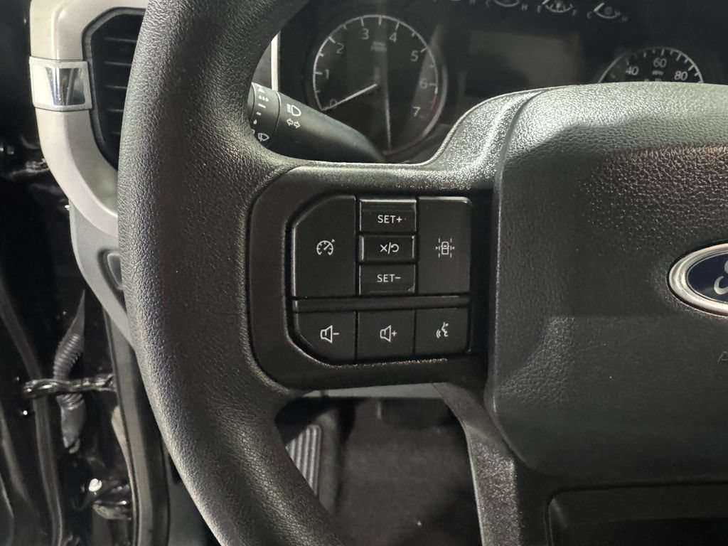 Used 2023 Ford F150 XLT AWD/4WD image 5