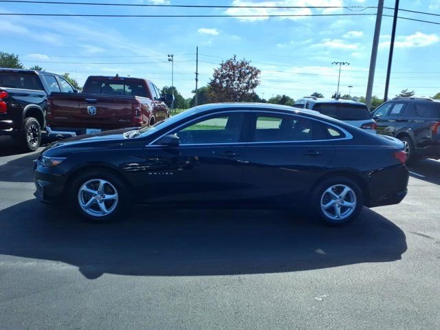 Used 2018 Chevrolet Malibu LS FWD image 4
