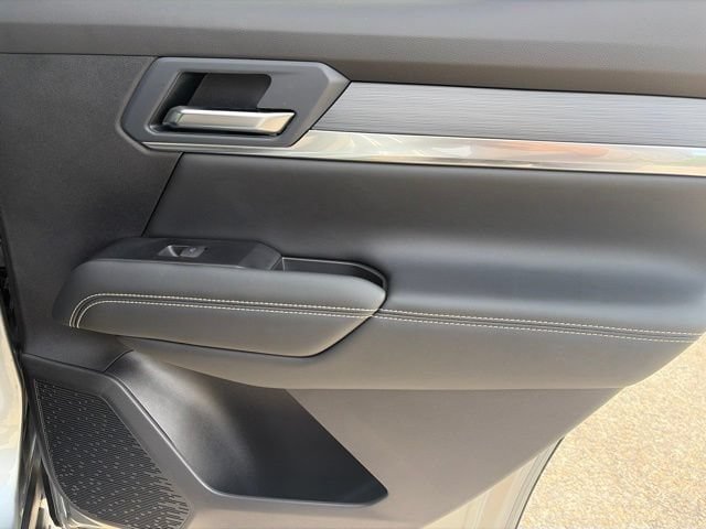 New 2027 GMC Terrain Elevation w/ Elevation Premium Package AWD/4WD image 30