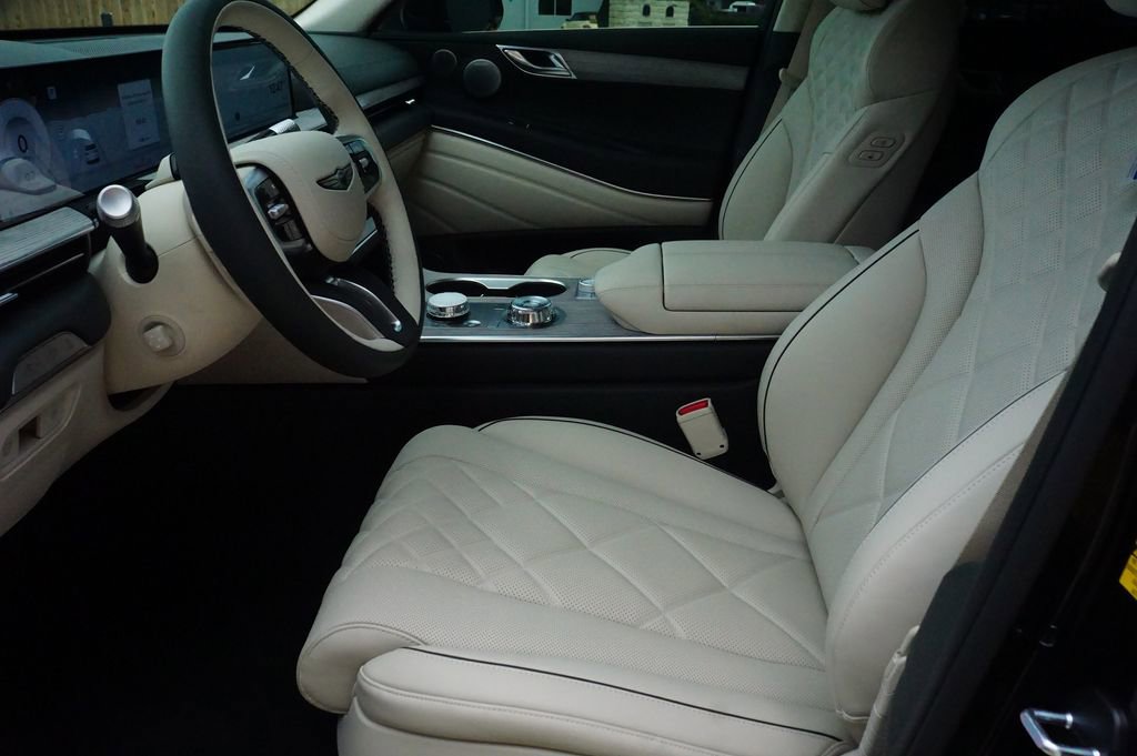 New 2025 Genesis GV80 3.5T Prestige image 16