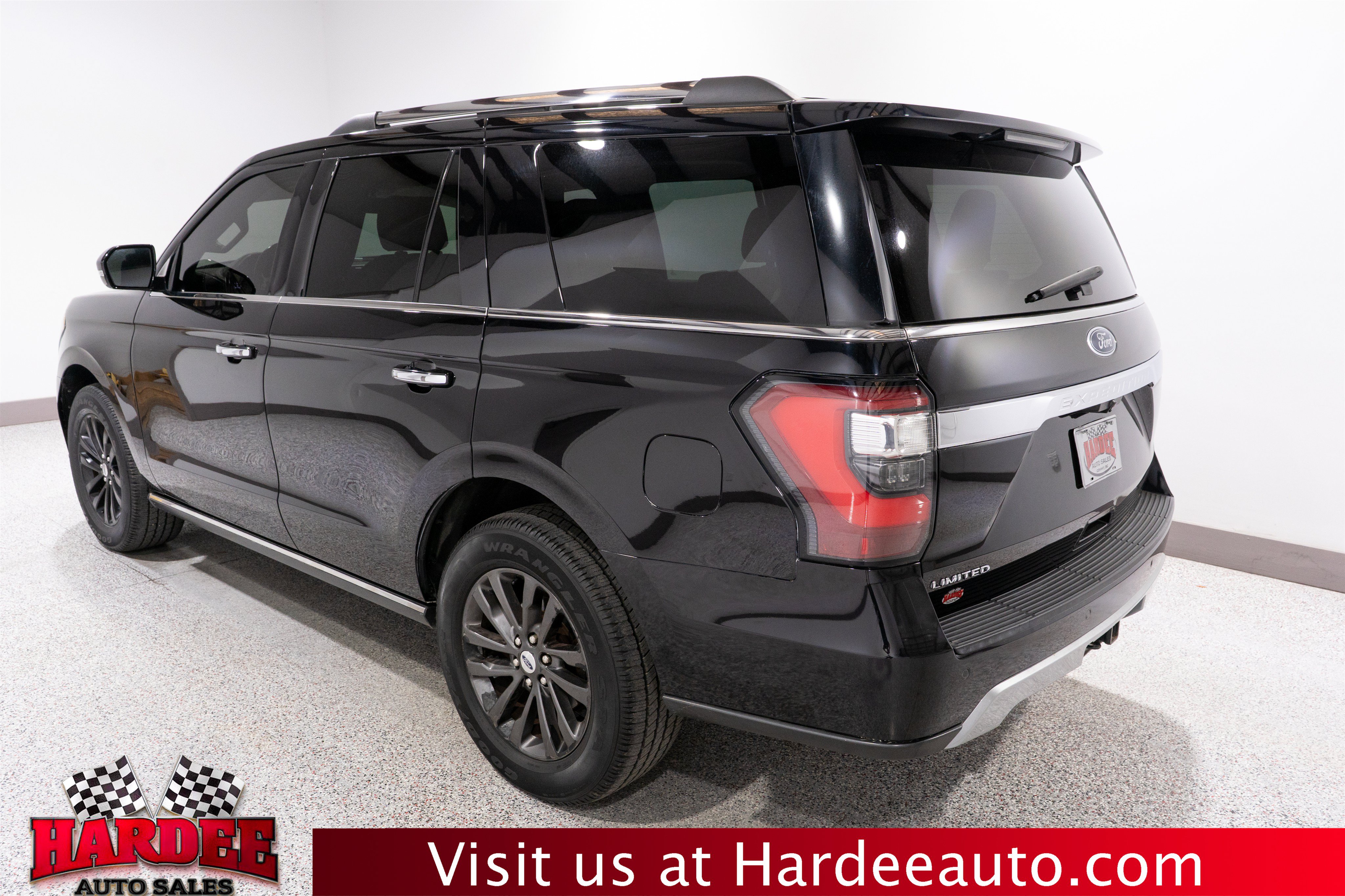 Used 2019 Ford Expedition Limited RWD image 3