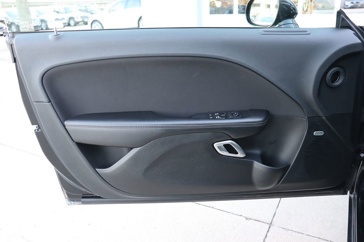 Used 2017 BMW M2 image 53