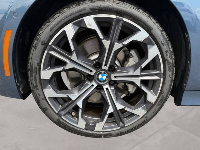 Used 2026 BMW 330i xDrive Sedan w/ Premium Package AWD/4WD image 14