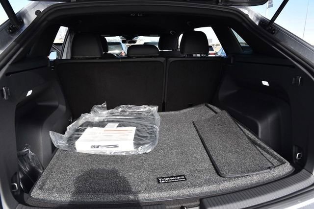 New 2026 Volkswagen Atlas Cross Sport SE image 23