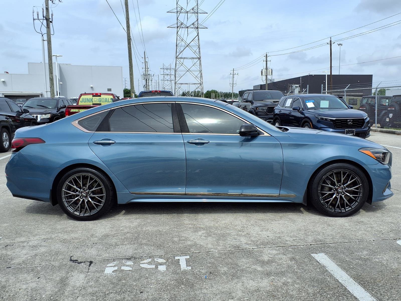 Used 2018 Genesis G80 3.3T Sport RWD image 9