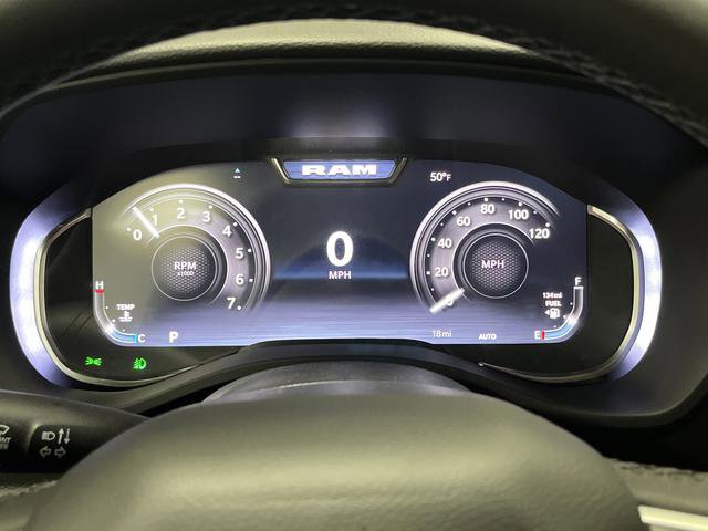 New 2026 RAM 1500 4x4 Crew Cab image 17
