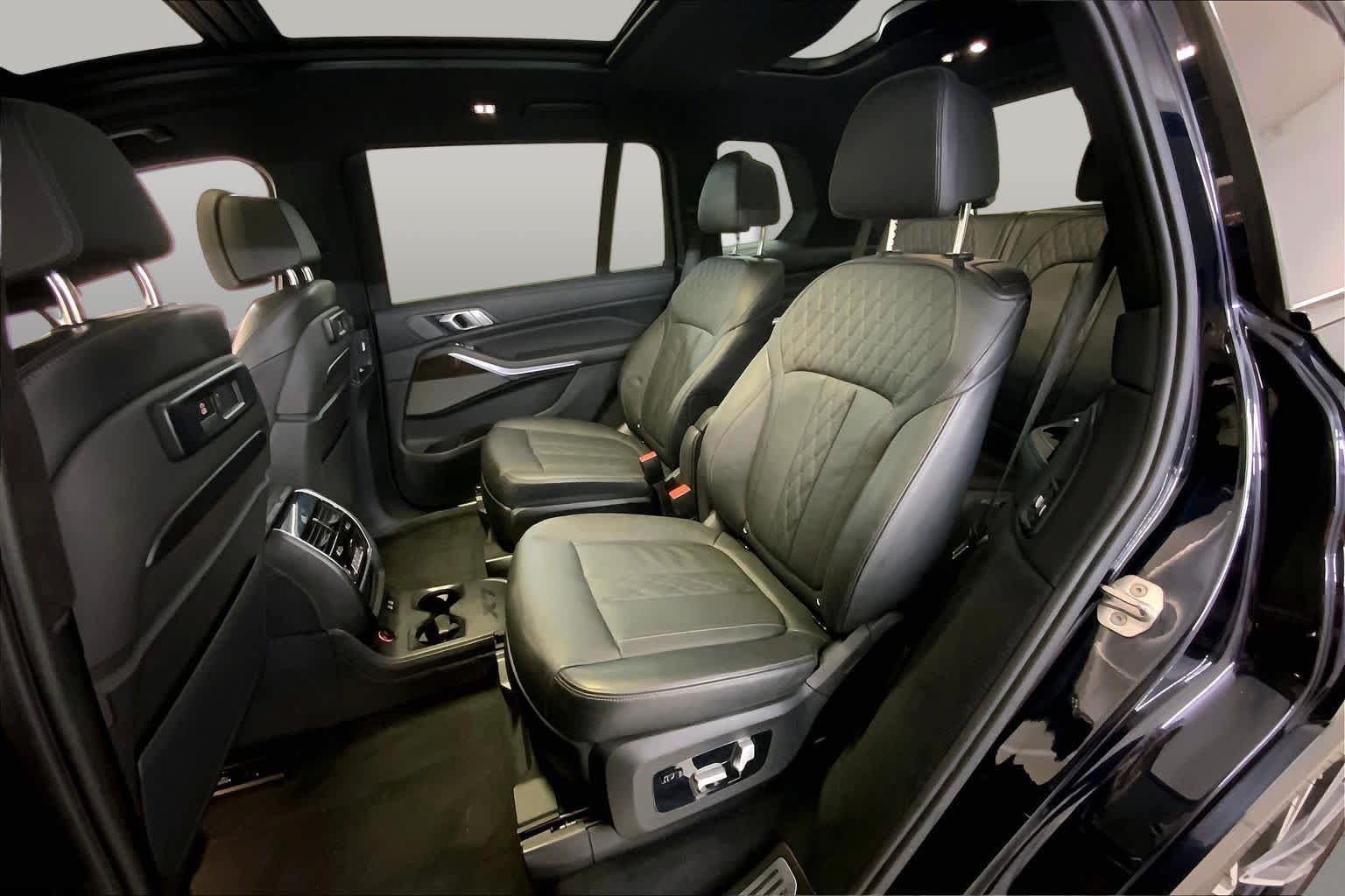 Used 2020 BMW X7 M50i w/ Executive Package AWD/4WD image 20