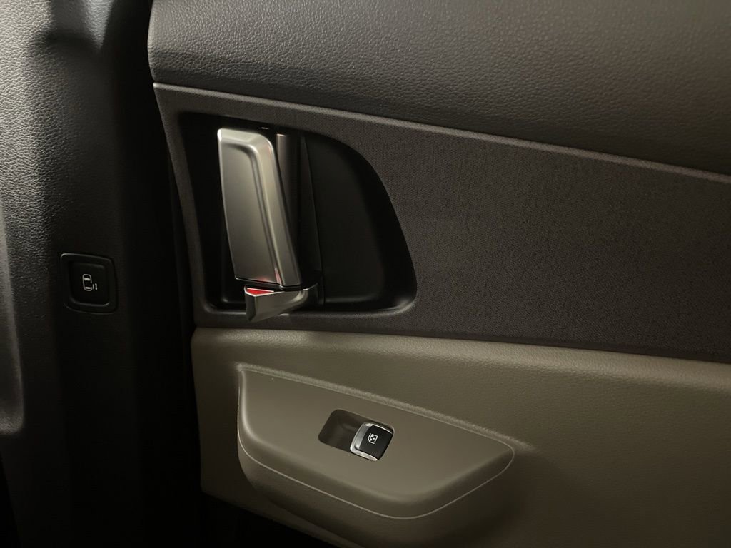 New 2026 Kia Carnival SX image 15