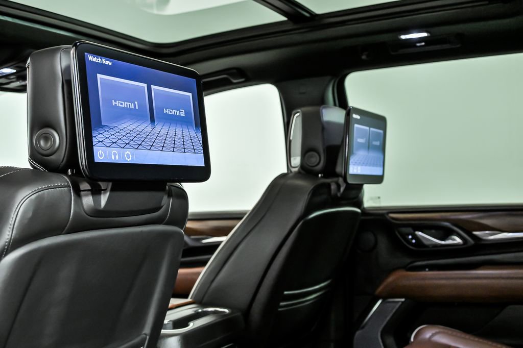 Used 2023 GMC Yukon XL Denali Ultimate image 16